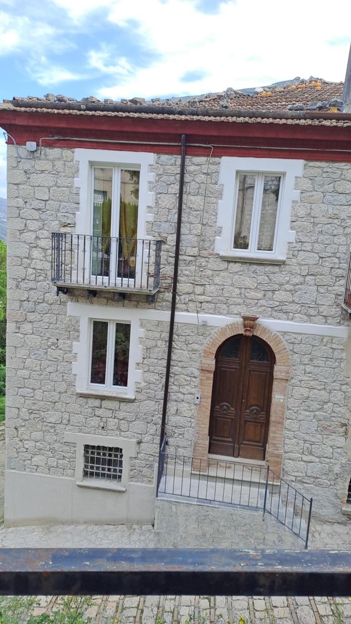 Guesthouse Affittacamere Padre Pio Morcone Centro Exterior foto